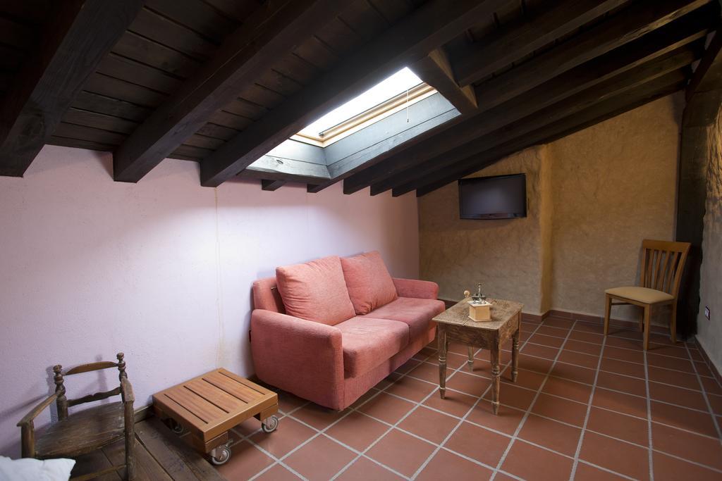 Hotel Rural - Casa Margo Sequeros Exterior photo
